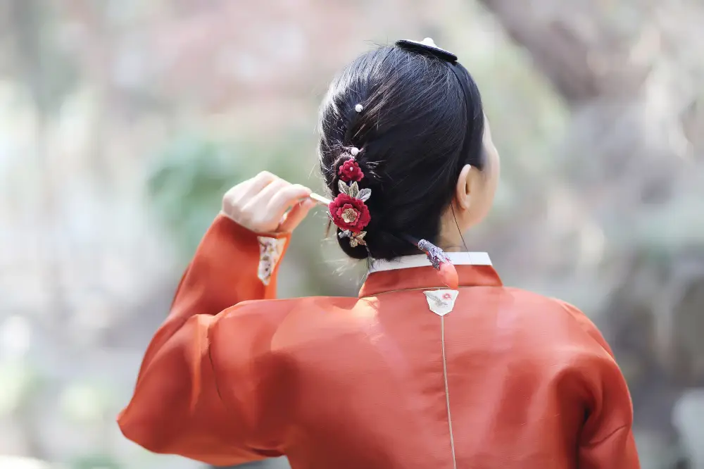 https://nephele.ctrip.com/target/0100312000hkgvu6l09D4_W_10000_1200.jpg?proc=autoorient