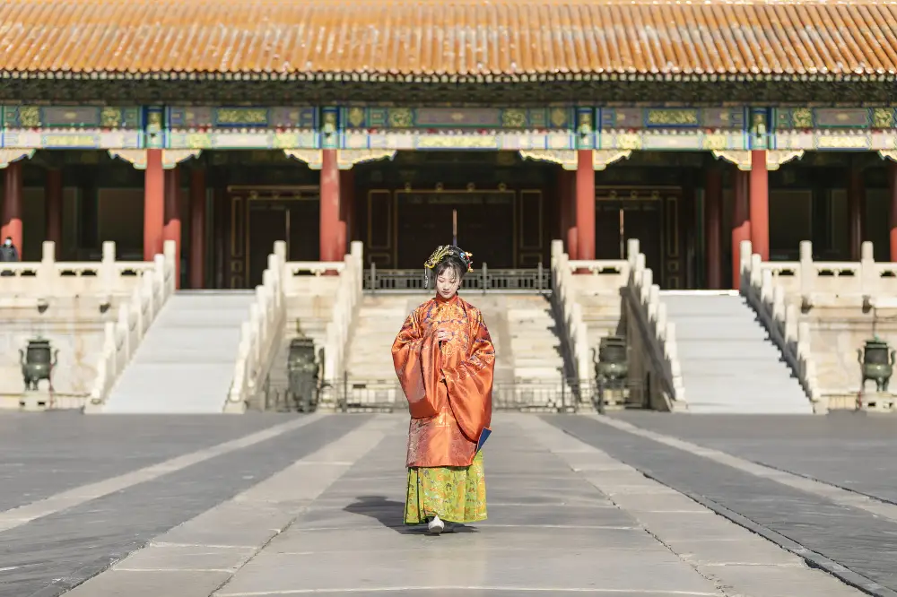 https://nephele.ctrip.com/target/0101l12000hkf26ywBEDB_W_10000_1200.jpg?proc=autoorient