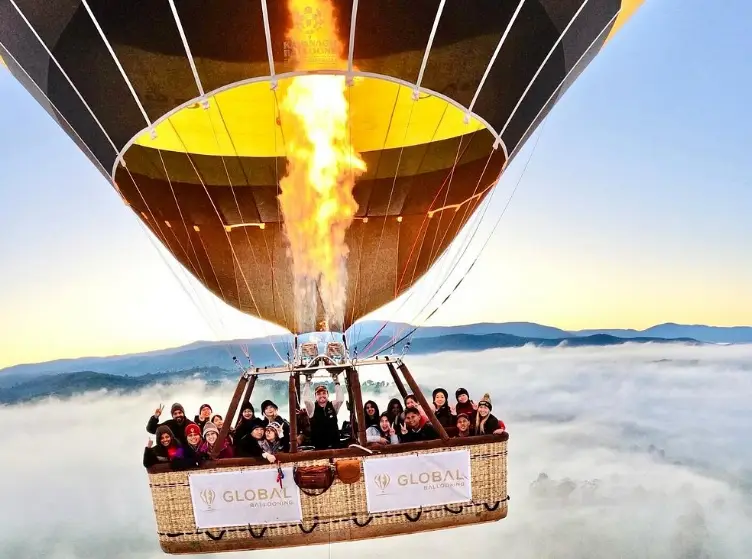 https://nephele.ctrip.com/target/0102g12000hhqzbaiD839_W_10000_1200.png?proc=autoorient