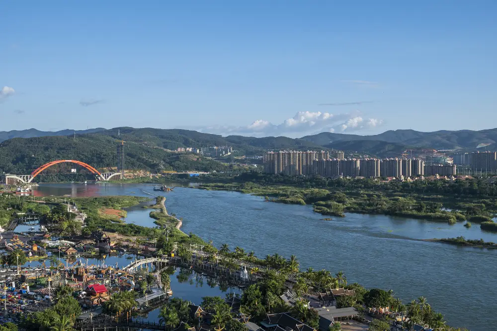 https://nephele.ctrip.com/target/0105u12000hmarsmjAAB1_W_10000_1200.jpg?proc=autoorient