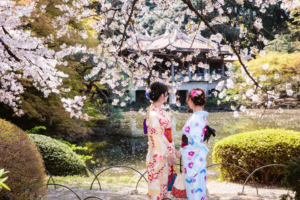 https://nephele.ctrip.com/target/0105z12000hn2enazD978_W_10000_1200.jpg?proc=autoorient