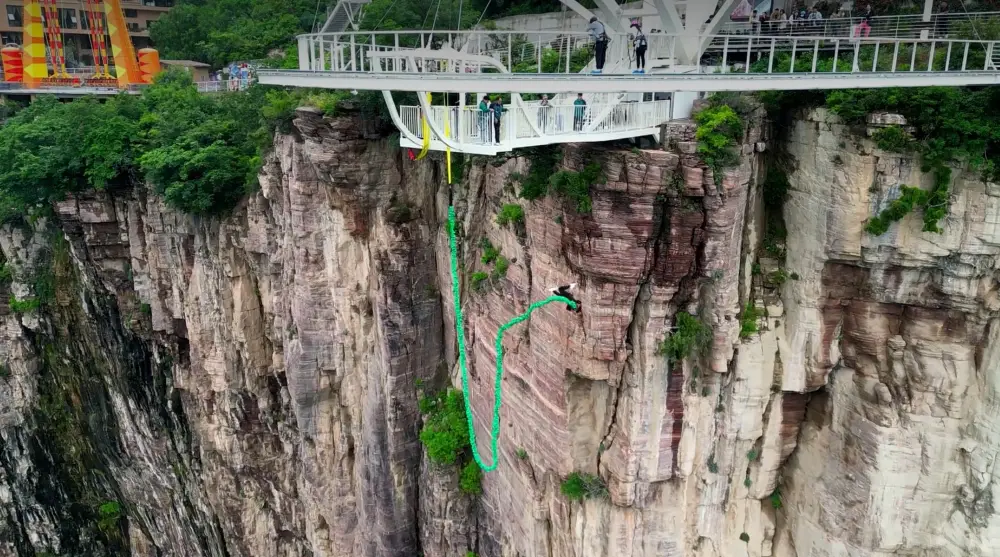 https://nephele.ctrip.com/target/0106g12000hi7uig3350F_W_10000_1200.jpg?proc=autoorient