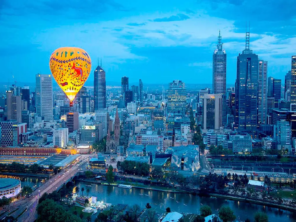 https://nephele.ctrip.com/target/100m0q000000gkkrj074A_W_10000_1200.jpg?proc=autoorient