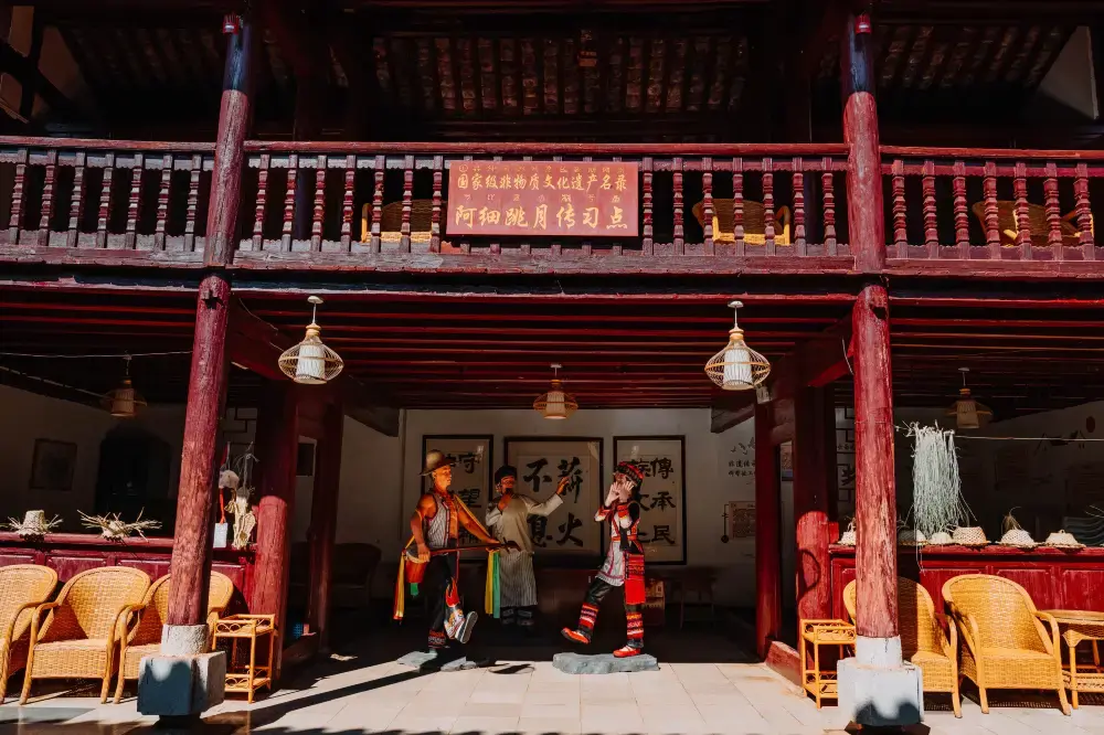 https://nephele.ctrip.com/target/1lo2n12000cx3umscFB10_W_10000_1200.jpg?proc=autoorient
