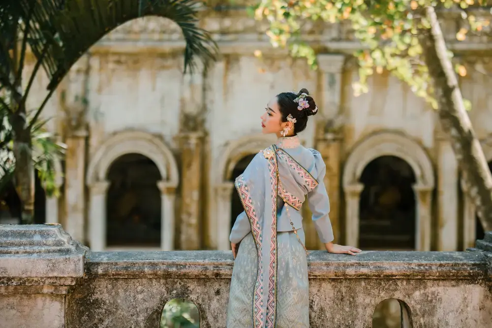 https://nephele.ctrip.com/target/1me0212000f51innfBD25_W_10000_1200.jpg?proc=autoorient