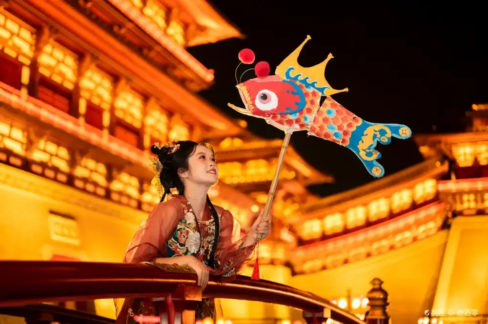 https://nephele.ctrip.com/target/1me3712000boip7b85EF4_W_10000_1200.jpg?proc=autoorient